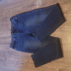 True Religion Halle High Rise Super Skinny size 27 women's jeans. NWT MSRP $198